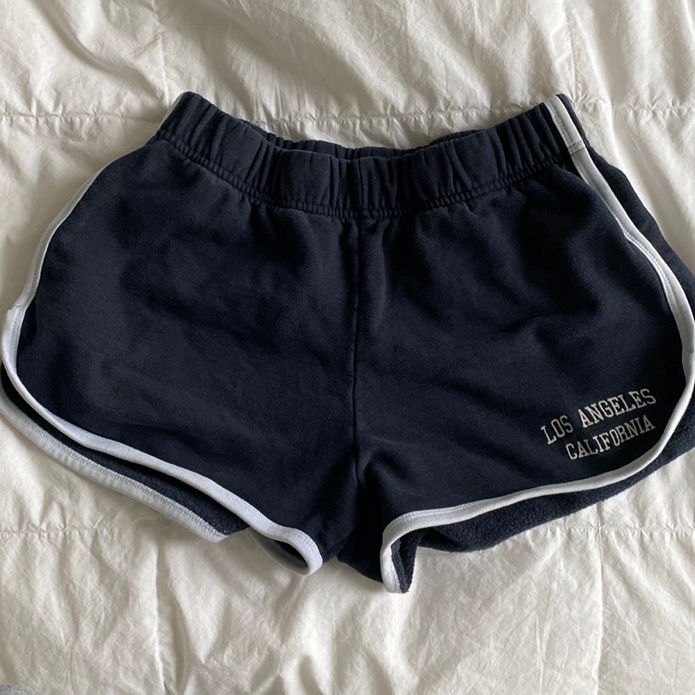 Brandy Melville Lisette Short